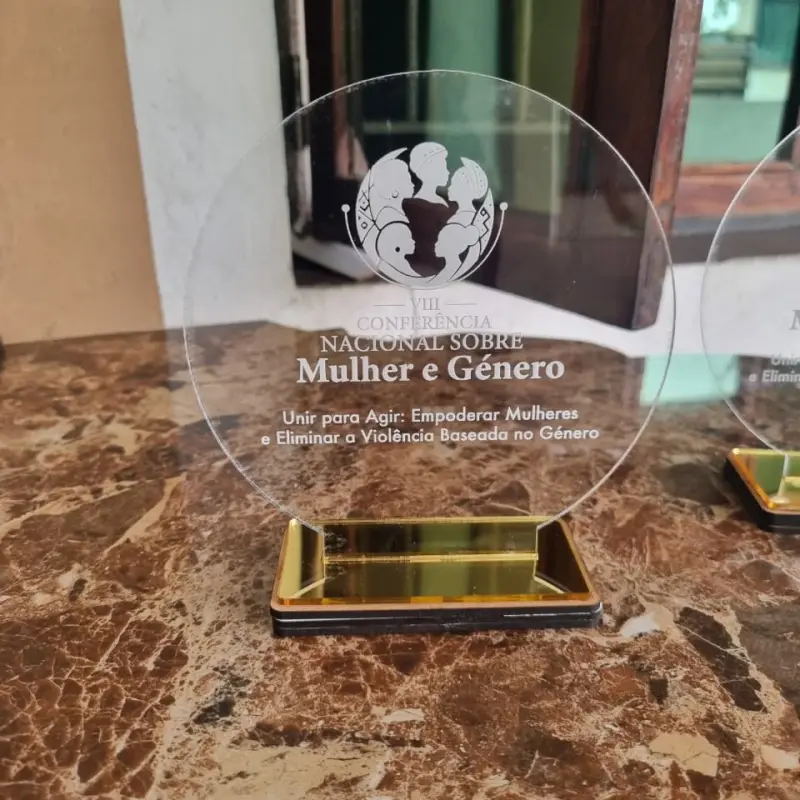  Troféu Plaqueta com Caixa Expositora Personalizada 2
