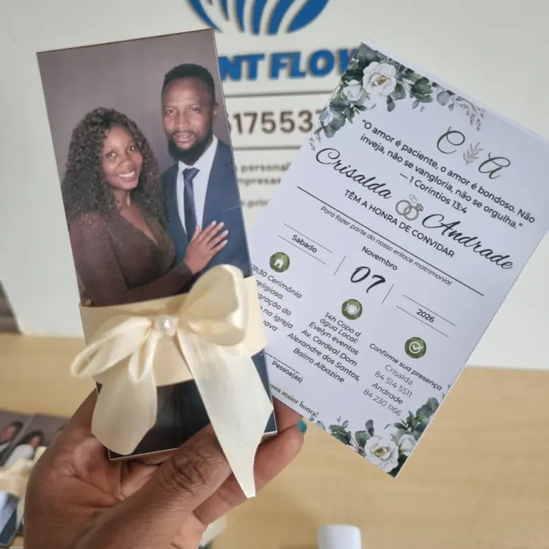 Convite de Casamento com Encarte Fotográfico e Amarração em Cetim 3