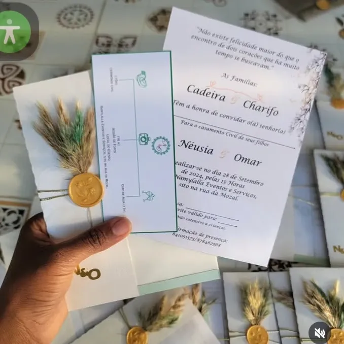 Convite de Casamento Cartolina e papel vegetal 