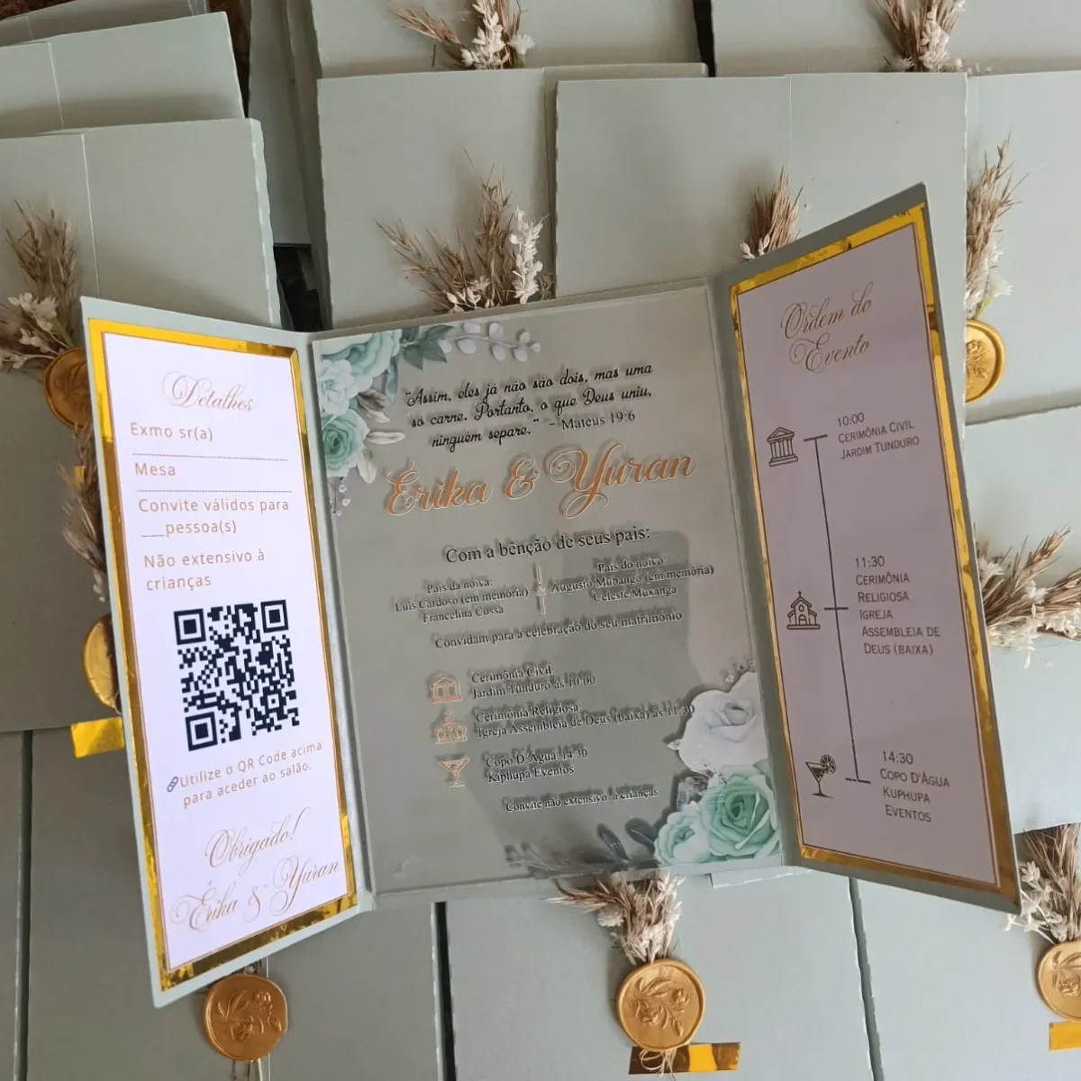 Convite de Casamento Verde Sage com Acrílico Translúcida
