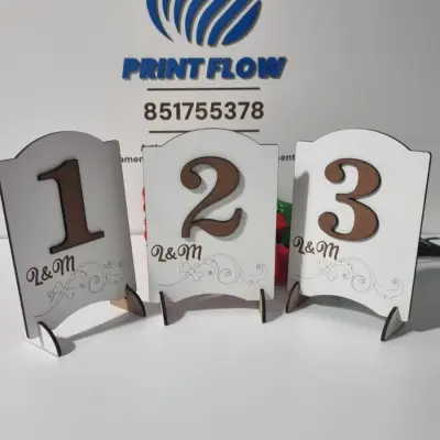 Indicador de Mesa em Madeira MDF Premium 2