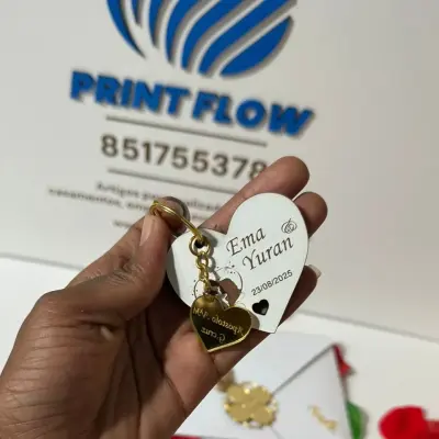 Chaveiro Personalizado em MDF com Aplique Acrílico 2