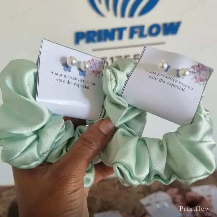 Brindes de Puxinhos e brincos  3