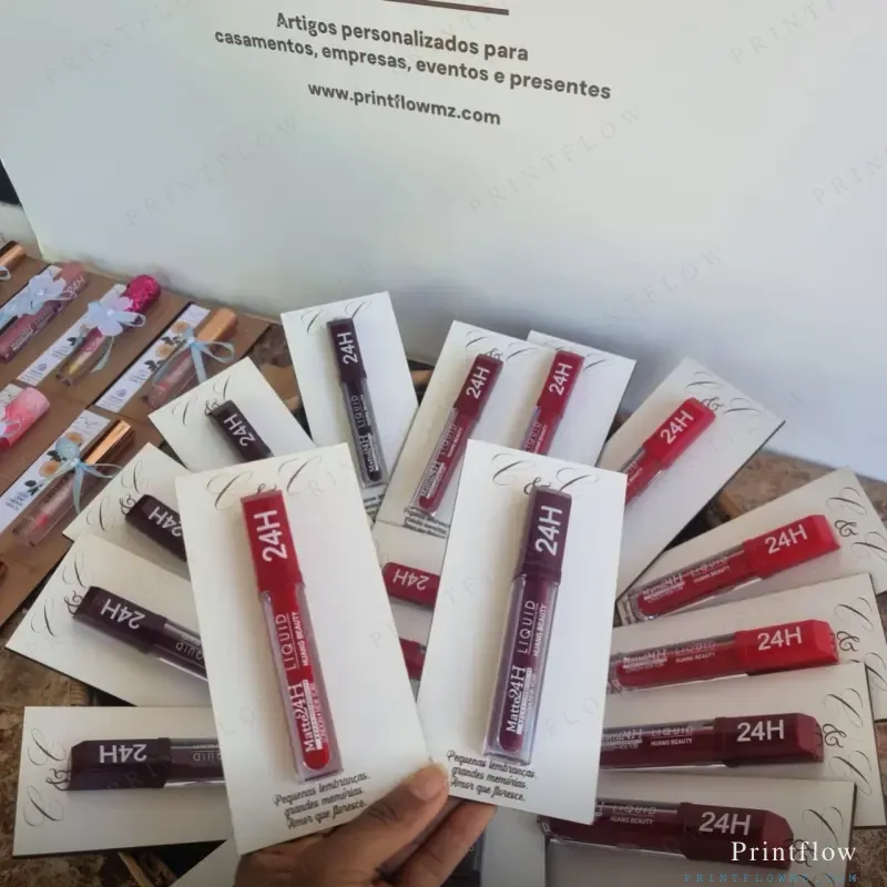 Brindes de batom personalizado 2